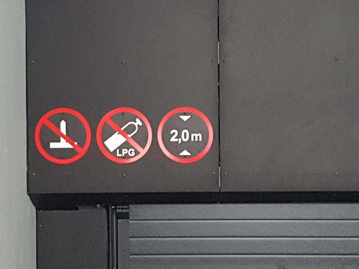 Happy Classical Style, Self Check-in, Parking In The Underground Garage Apartment